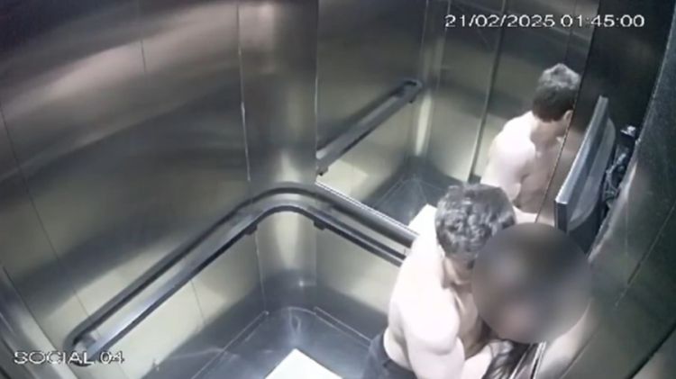 Reprodução/redes sociais Imagem de segurança do elevador onde Nayara foi agredida